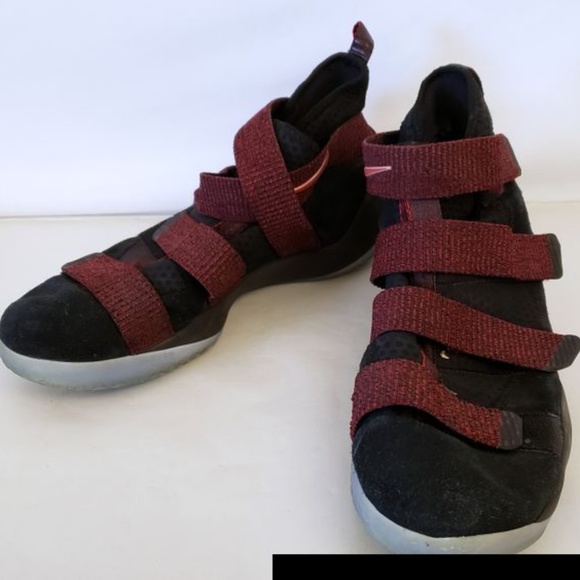 Lebron Nike Black High-Top Sneakers Size 13 main image 5